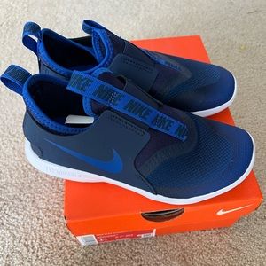 Kids nike flex runner size 1